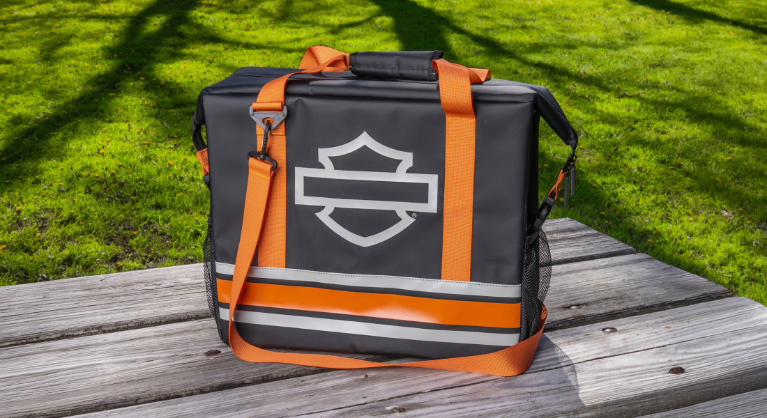 9th_Img_OpenBarShieldStripeSoftCoolerBag