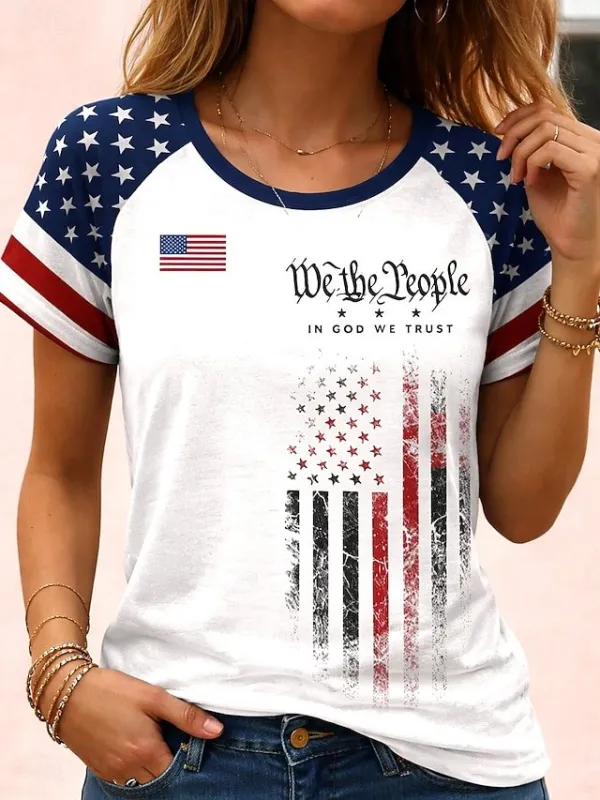 Image of Women's 'We the people' American flag print short-sleeved T-shirt