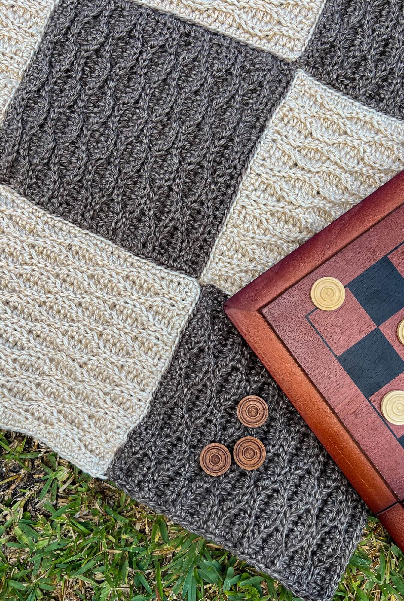 Image of Crochet Kit - Checkerboard Picnic Blanket