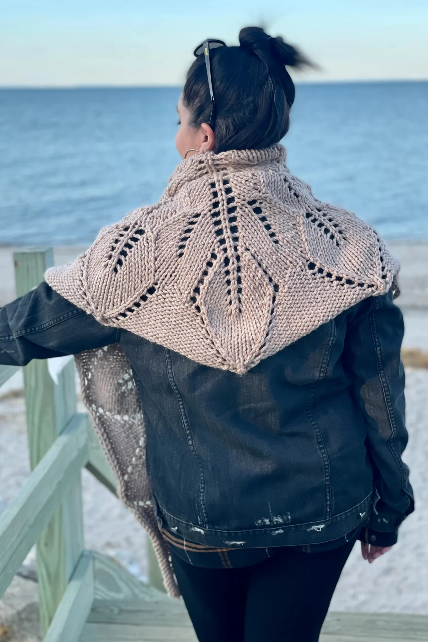 Image of Ferns Redux Shawl (Knit)