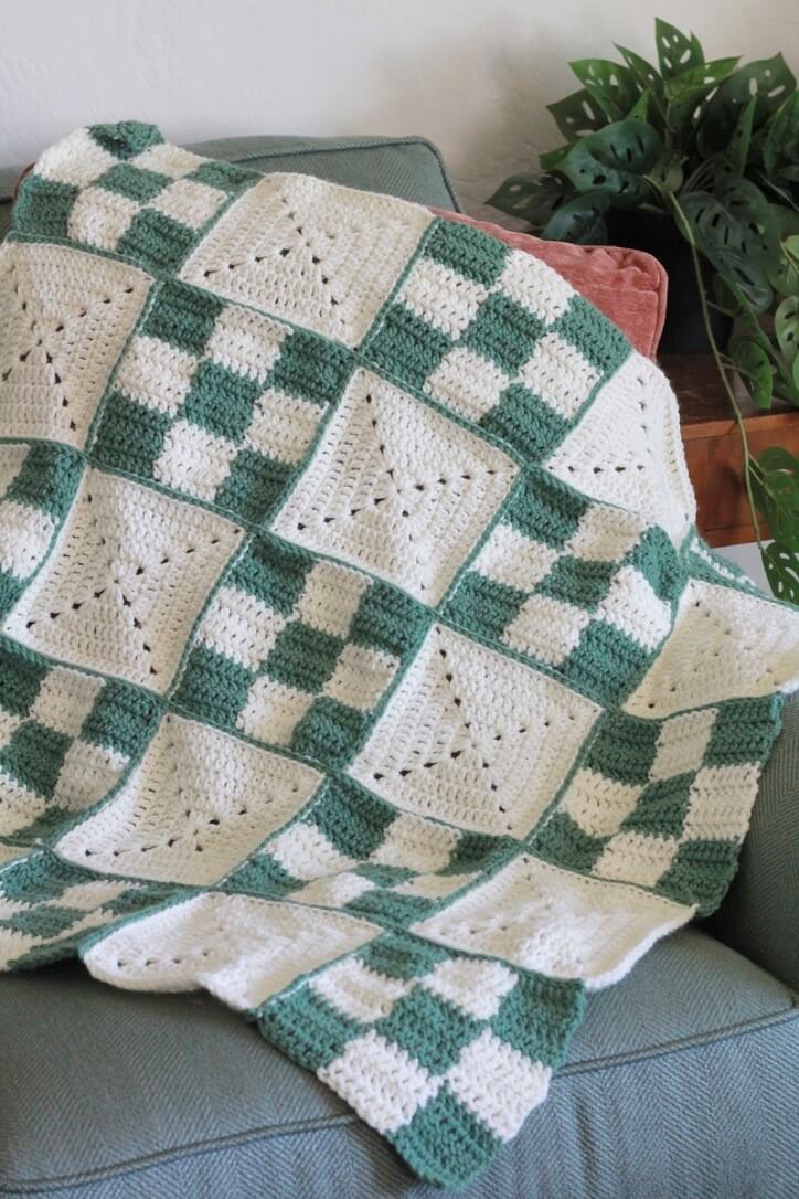 Image of Crochet Kit - Nine Patch Blanket