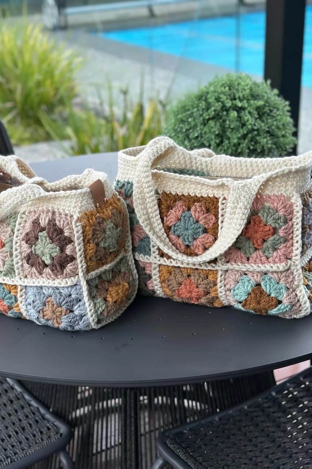 Image of Bag of Hue Scraps Bag (Crochet)