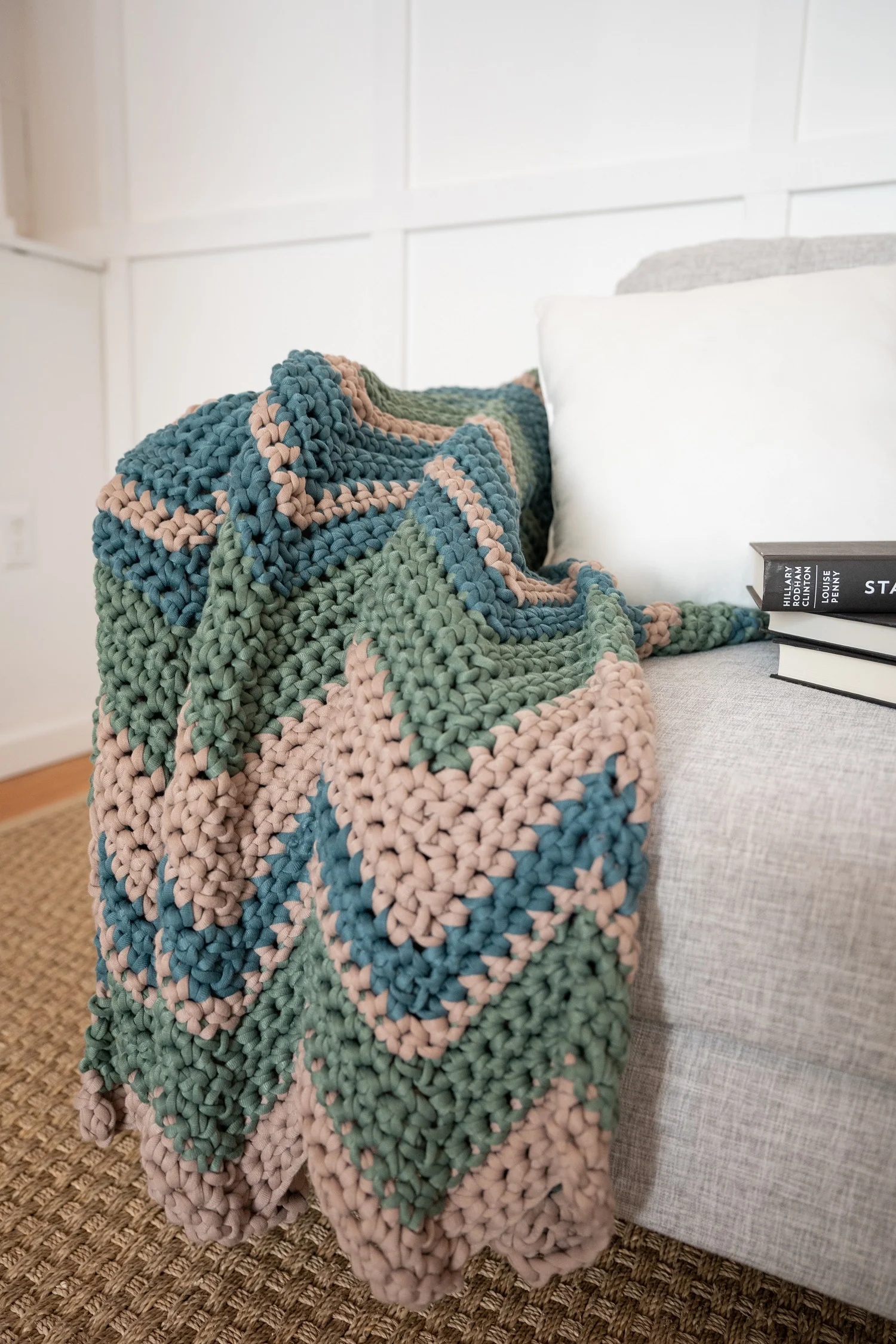 Image of Alloway Ripple Afghan (Crochet)
