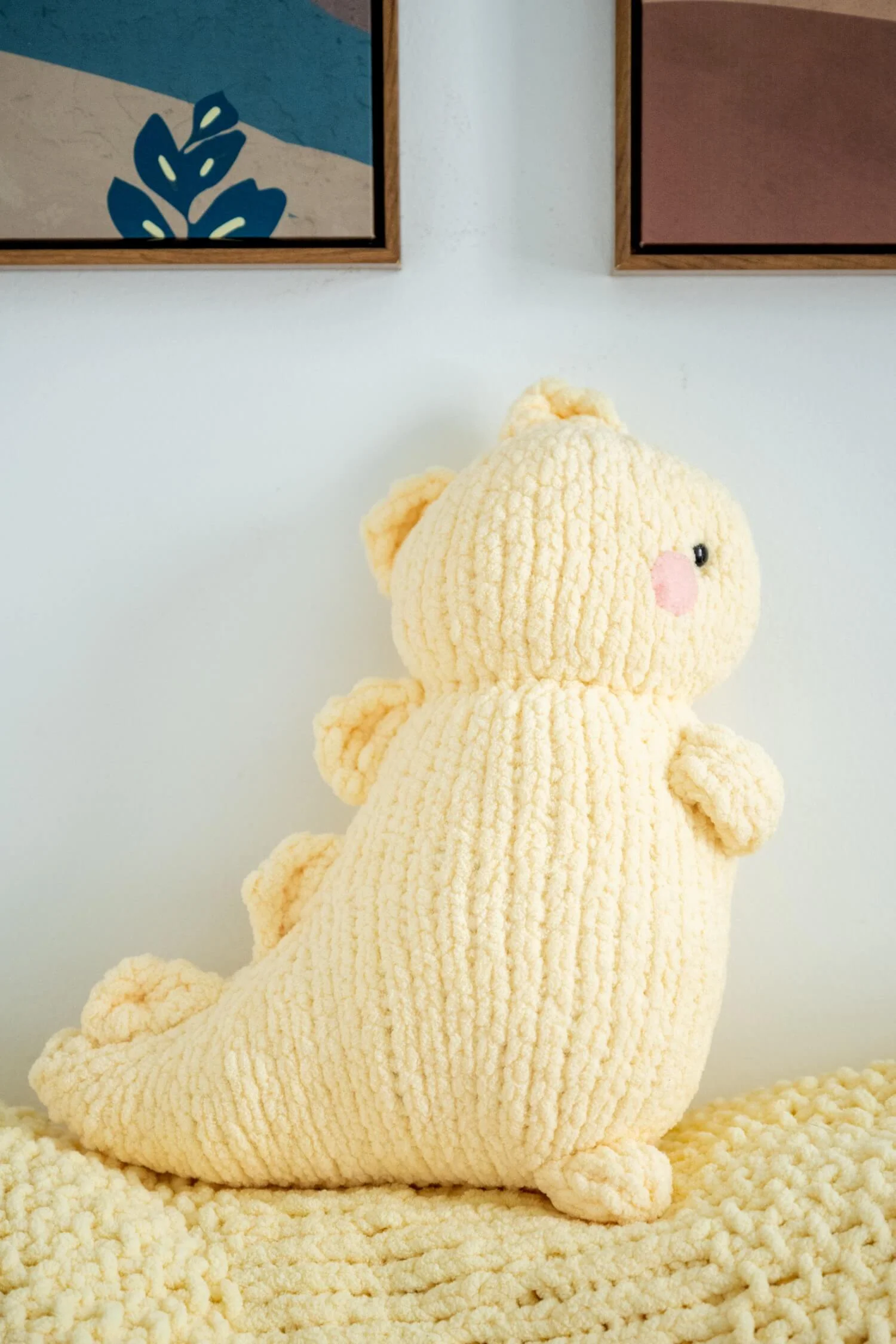 Image of Dinosaur (Knit)