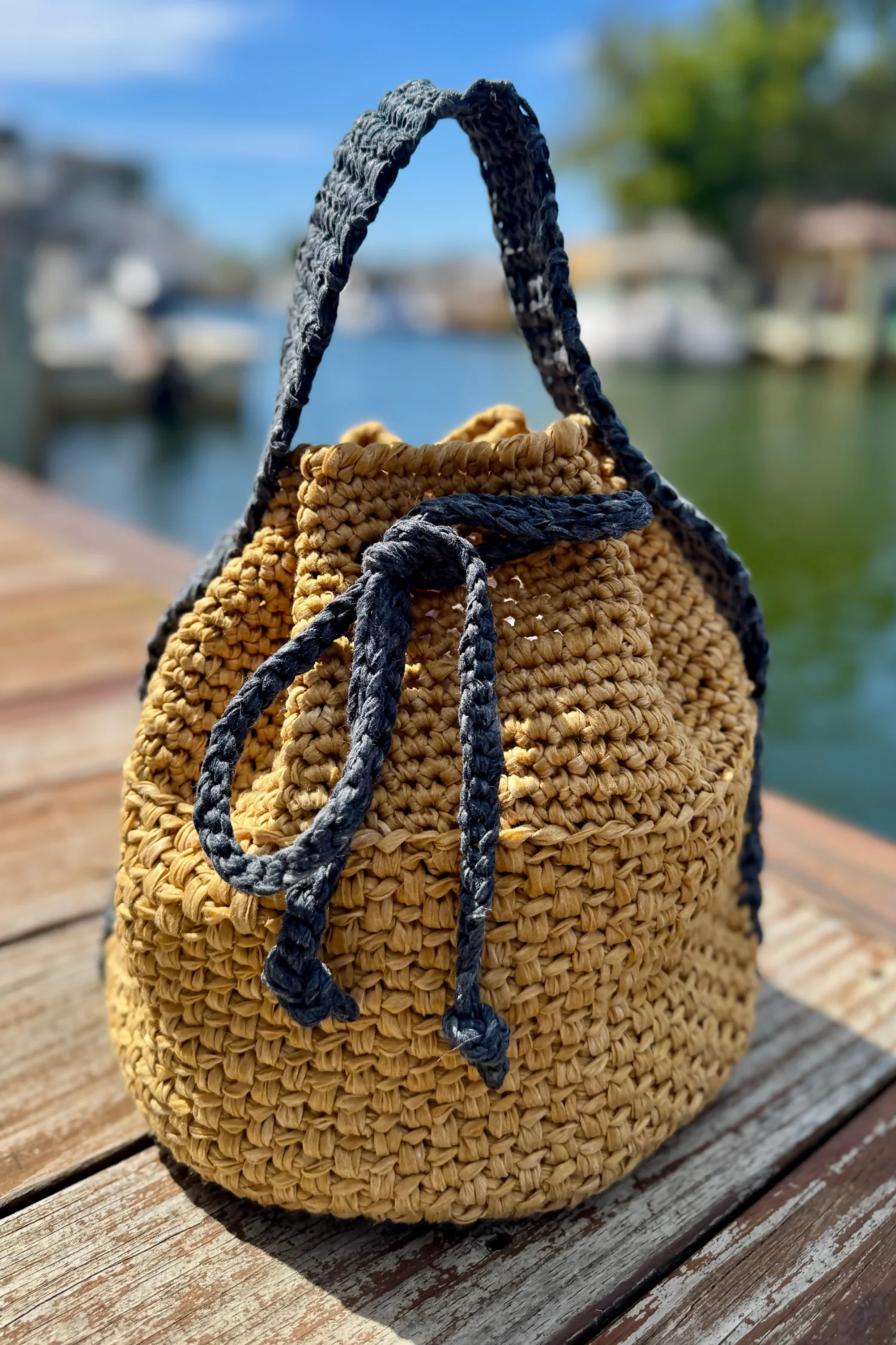 Image of Boardwalk Cinch Tote (Crochet)