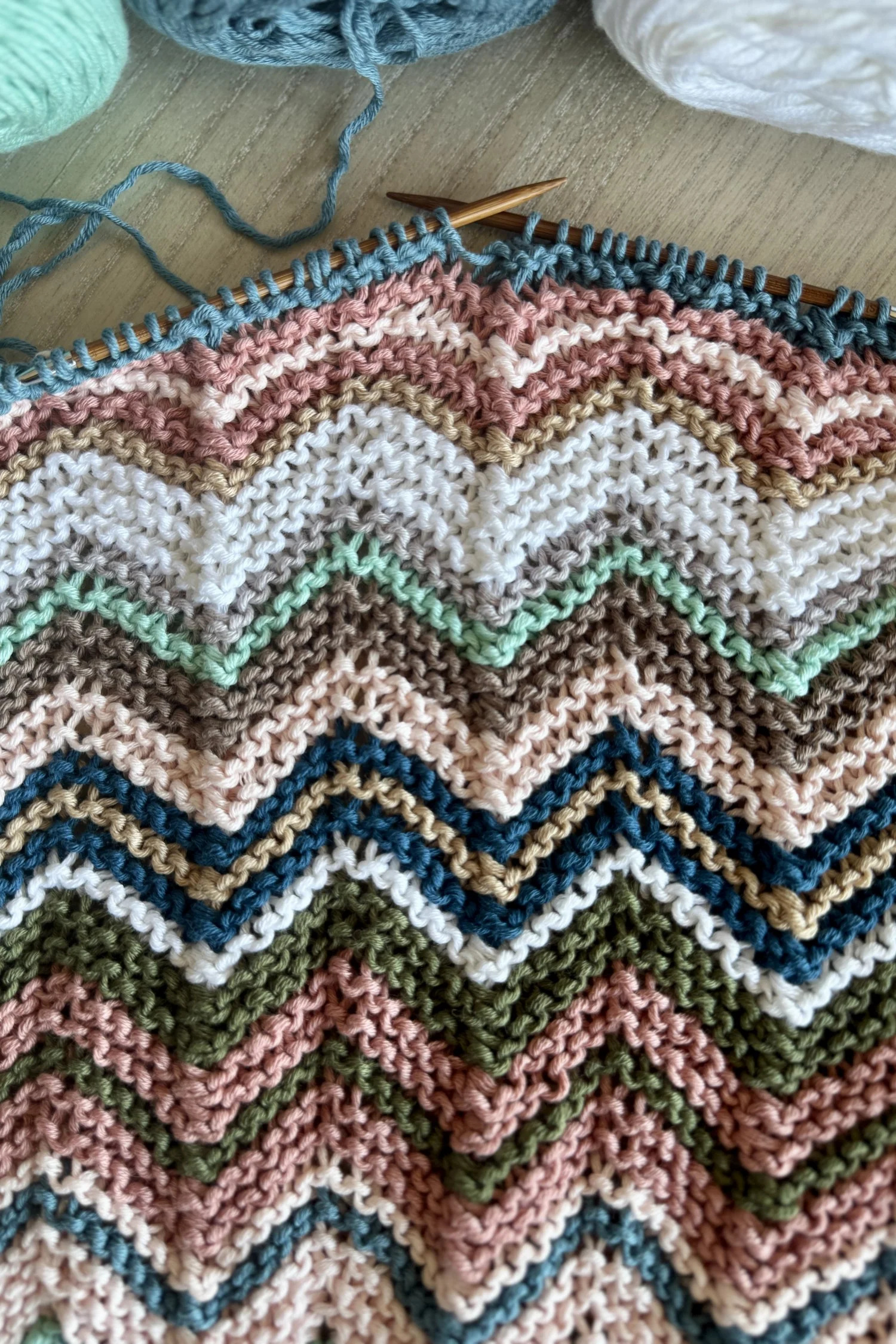 Image of Knit Mood Blanket 2025