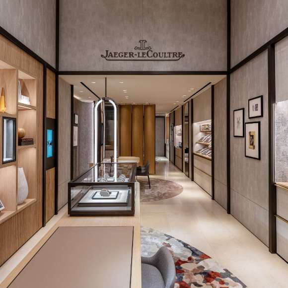 JAEGER-LECOULTRE WELCOMES YOU AT THE MOORE