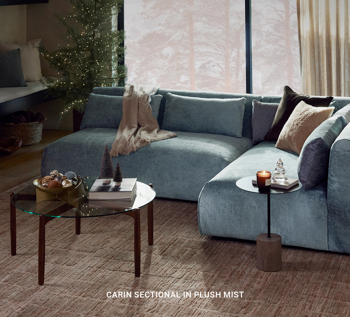 CARIN SECTIONAL IN PLUSH MIST