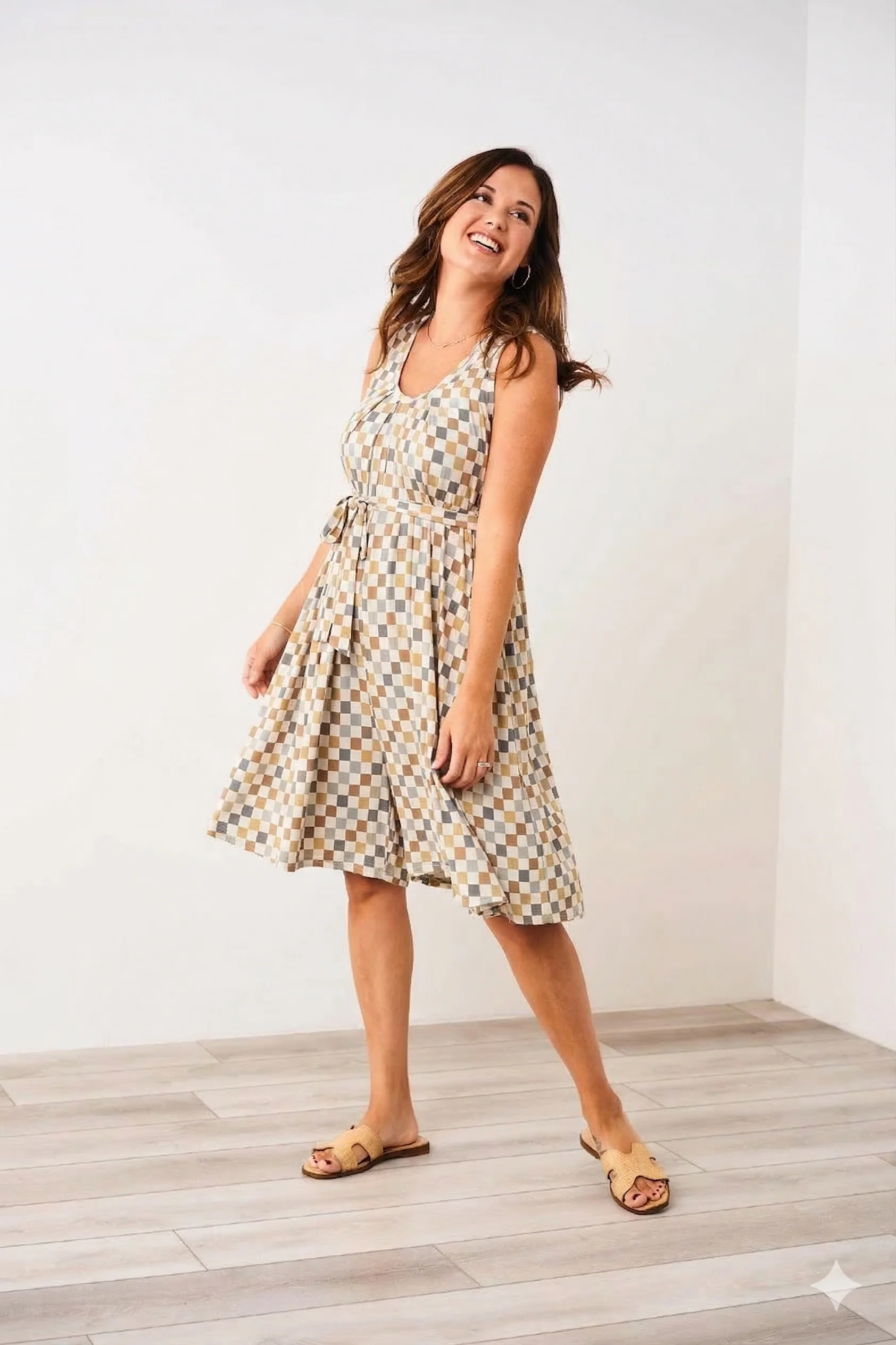 The Momper® Printed Nursing Romper - Standard / Maple Market