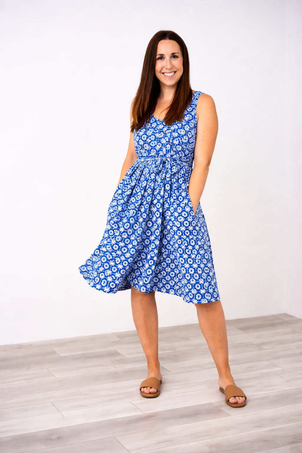 The Momper® Printed Nursing Romper - Standard / Daisy Lattice