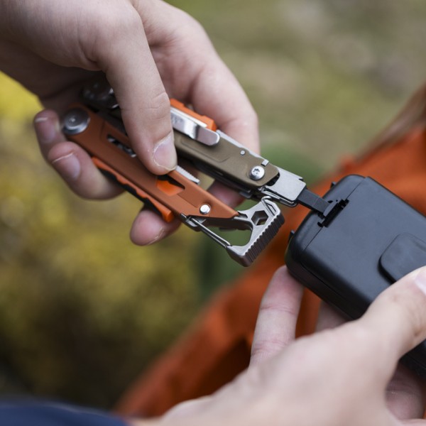 Shop Signal at Leatherman.com