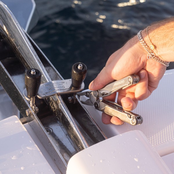 Customize your ARC at Leatherman Custom Shop
