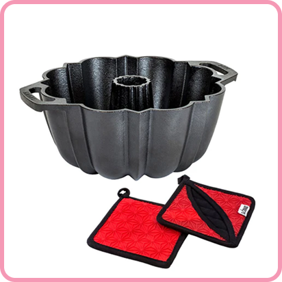 Cast iron fluted cake pan