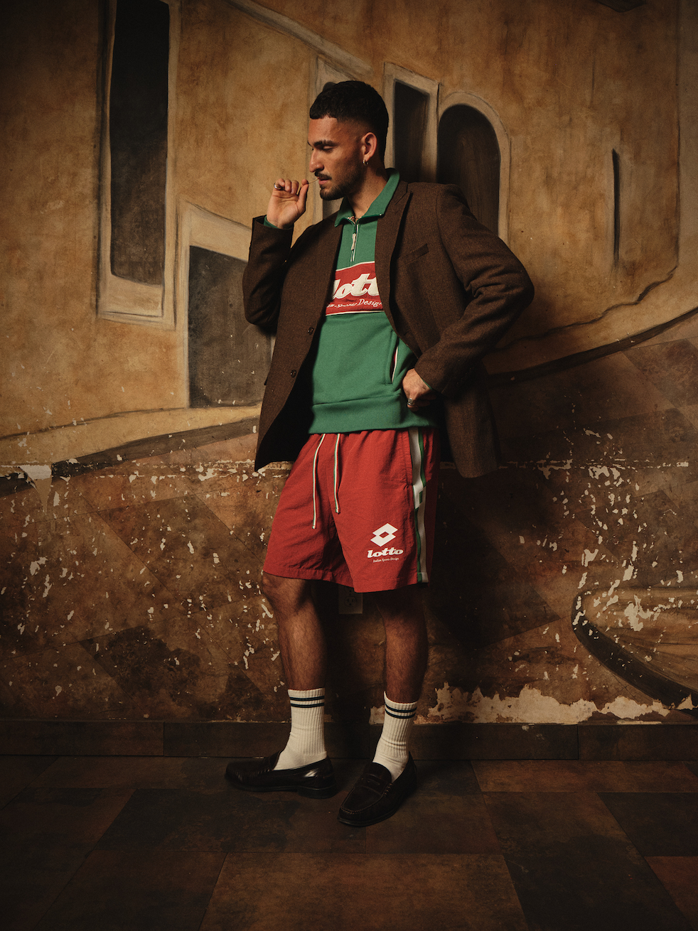 Man wearing lotto
