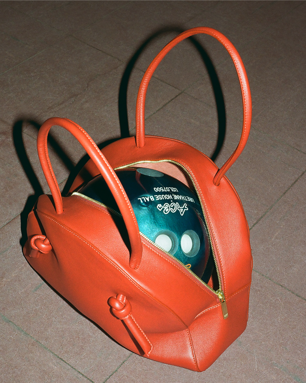The Fortuna Bowling Bag in Pomodoro
