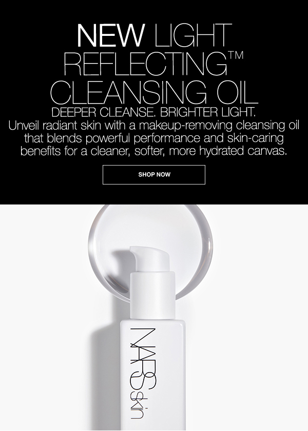 Unveil radiant skin with a makeup-removing cleansing oil that blends powerful performance and skin-caring benefits for a cleaner, softer, more hydrated canvas.