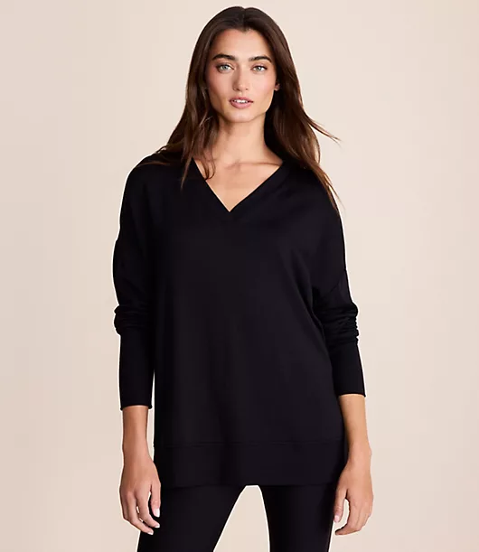 Lou & Grey Ribtrim Signaturesoft V-Neck Top