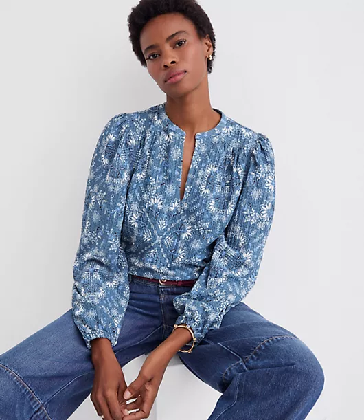 Floral Crinkle Knit Split Neck Blouse