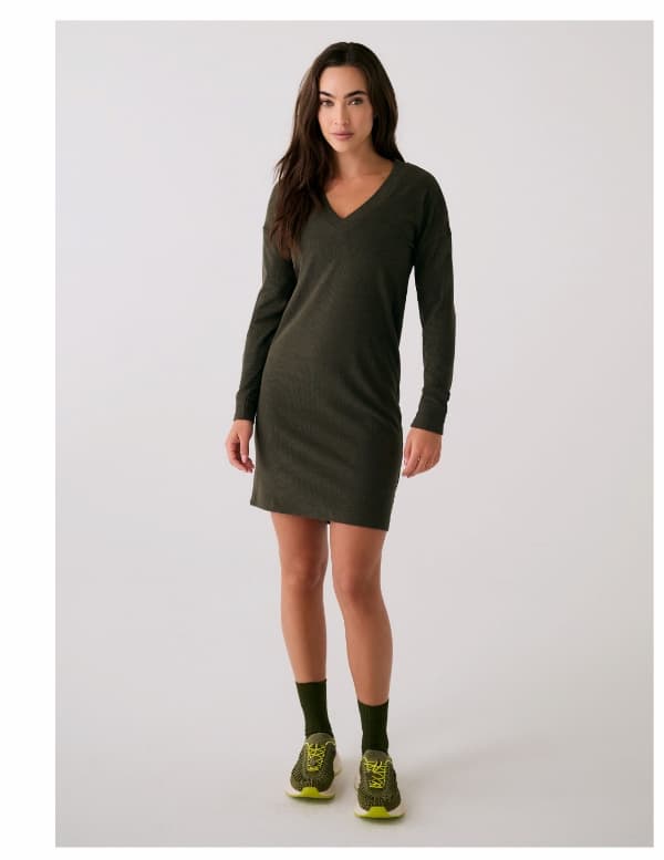 Traverse V-Neck Dress