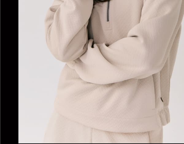 Half Zip Top City