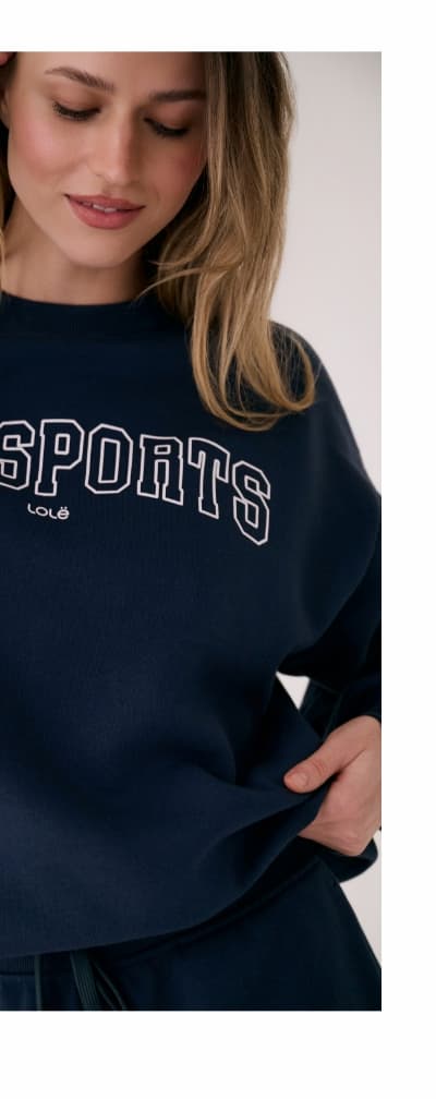 College Crew Neck Pullover