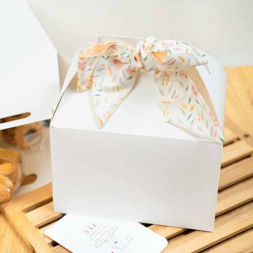 Take-Out Meal Barn Box