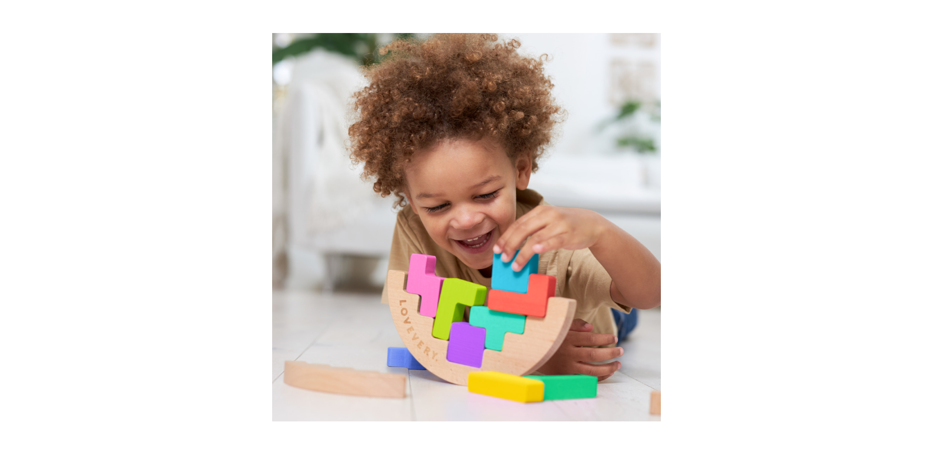 For 3-year-olds: Wooden Wobble Puzzle