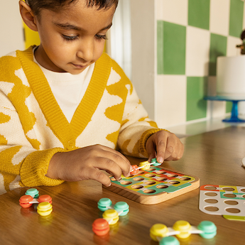 For 2-year-olds: Land & Sky Two-Part Puzzle Board