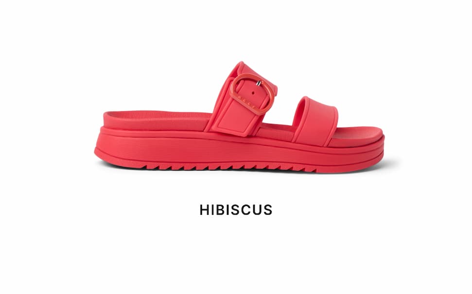 Your new go-to just landed. The Vista Capri features an adjustable strap and glossy buckle that brings a little extra to every look. Try the Vista Capri in Hibiscus