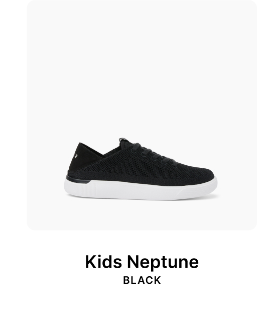 The Neptune is a summer favorite for the whole family. Loved by parents and kids alike, it’s easy, comfy, and travel-ready.