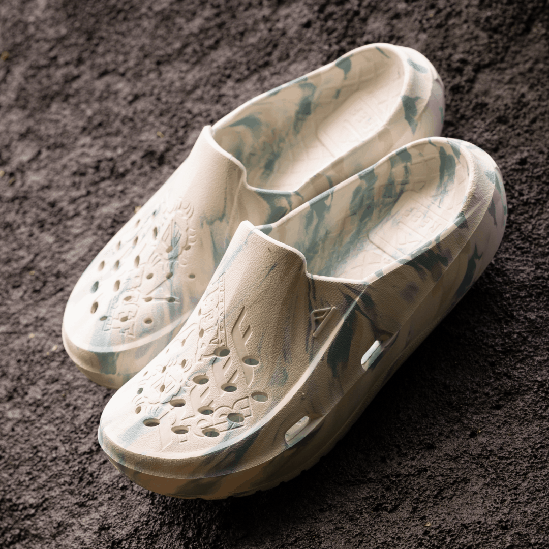 Last call for Father’s Day. Shop our top picks now and order today to make sure it gets there in time. Sizes are selling FAST, so grab your pair before they're gone. 