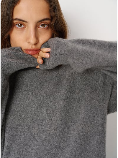 Meritt Cashmere Turtleneck