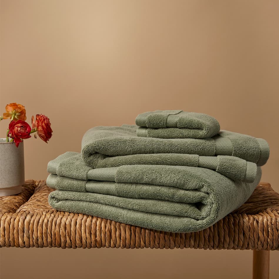 SHOP BATH