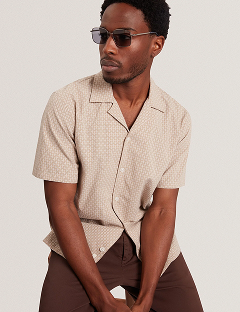 MERRIK Relaxed Geo Stitch Short Sleeve Shirt