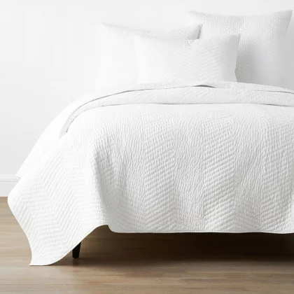 Image of Voile Quilt - White, Size Twin, Cotton