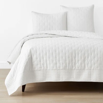 Image of Pintuck Quilt