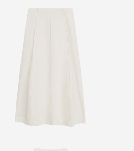 Curved Flare Skirt in Relaxed Silk