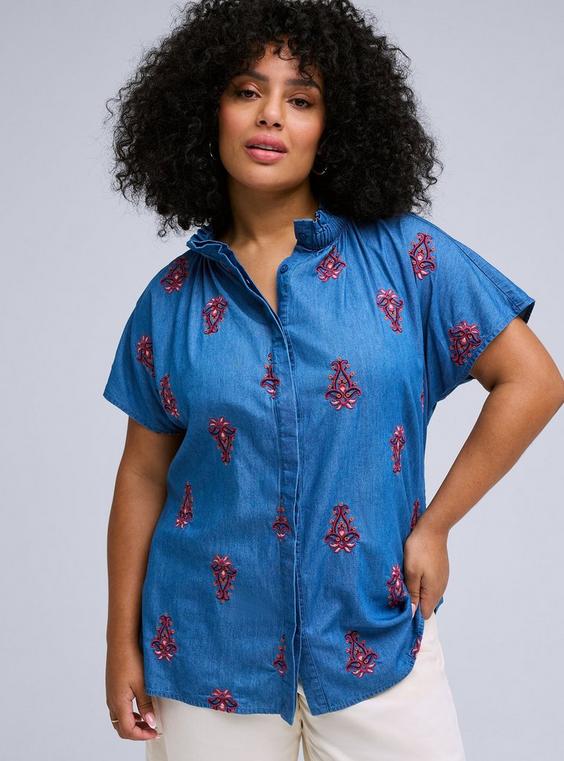 Belle Isle Embroidered Chambray Popover Top