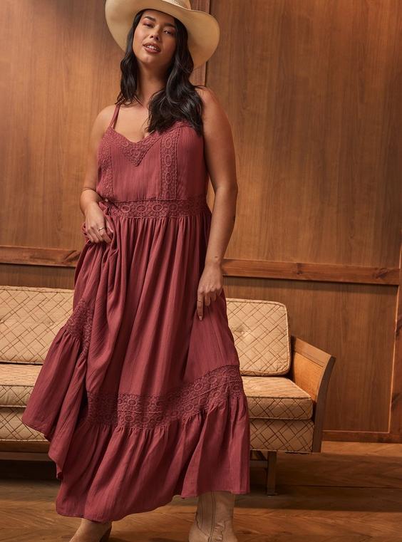 Festi Tiered Maxi Dress