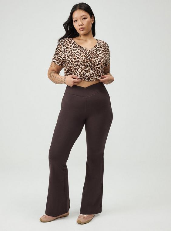 High Rise Cross-Over Flare Legging