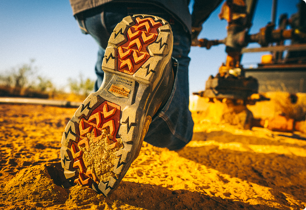 Wolverine - LOADER 2 - YOUR BACKBONE STARTS AT THE SOLE.