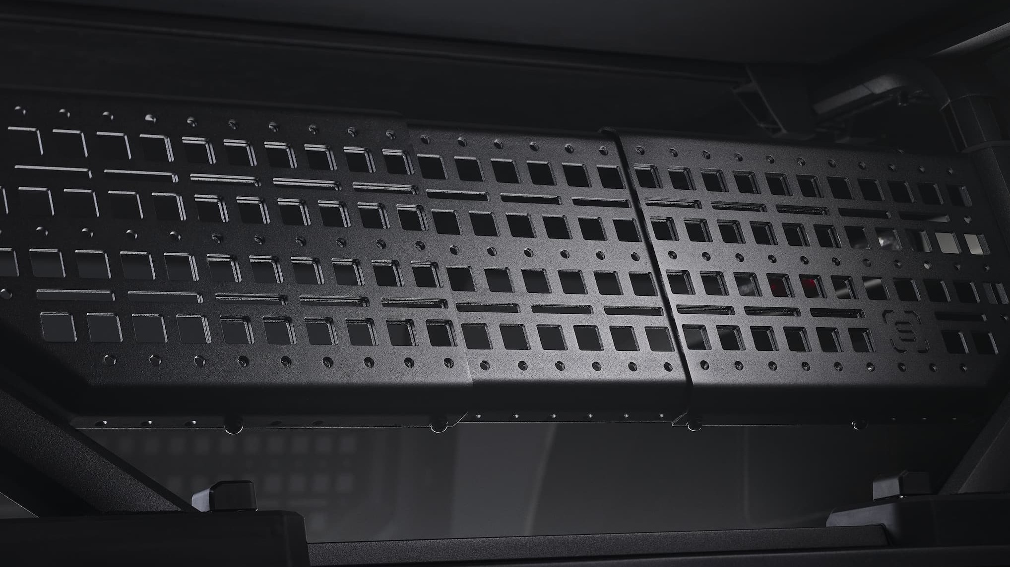 OverHaul HD Shadow Edition MOLLE Detail