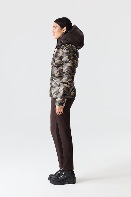 Discover HOSHI Light down hooded vest