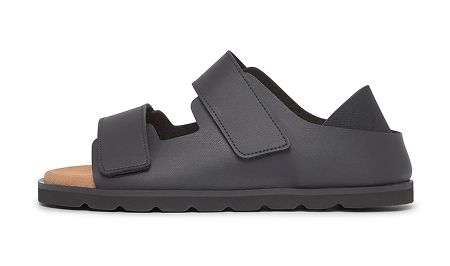 Tova Black