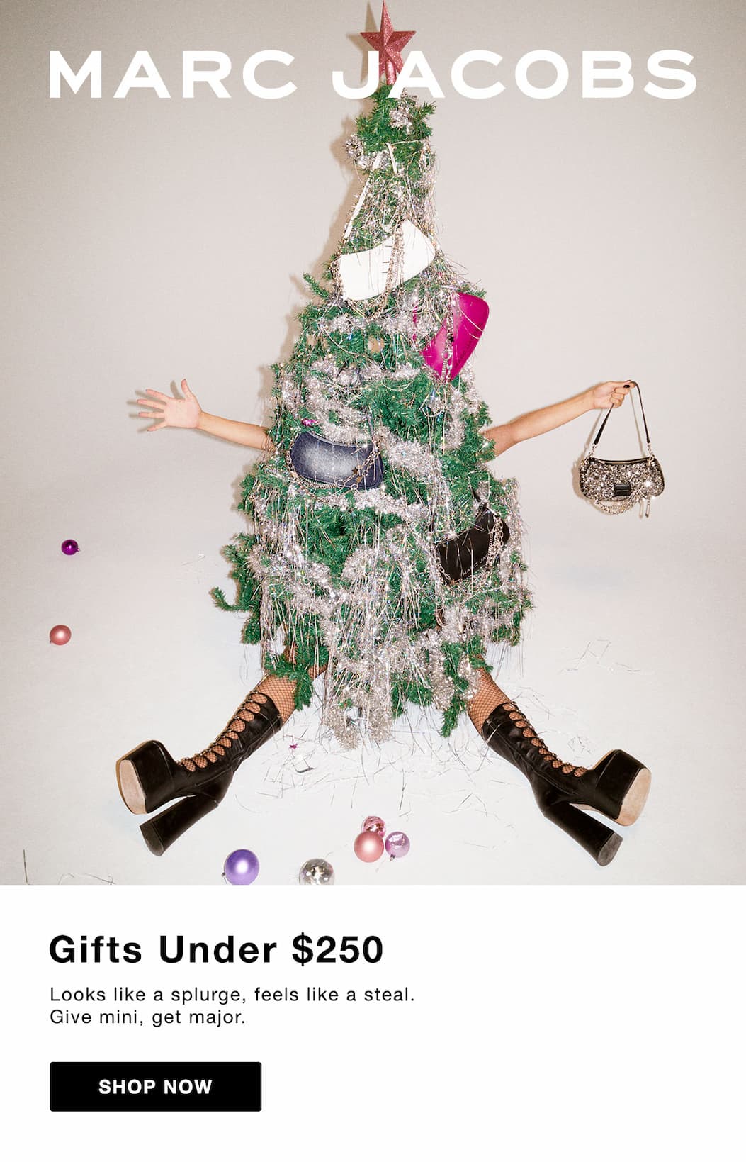 Marc Jacobs GG25