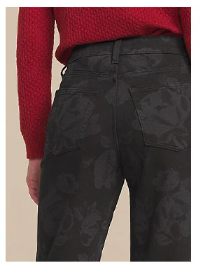 Model wearing maurices clothing.
