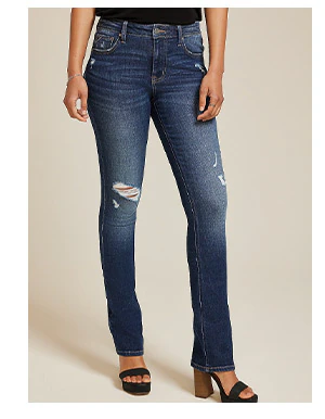Model wearing maurices clothing.