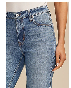 Model wearing maurices clothing.