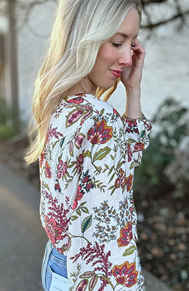 Model wearing maurices clothing.