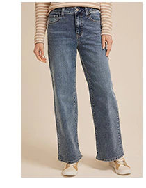 Model wearing maurices clothing.